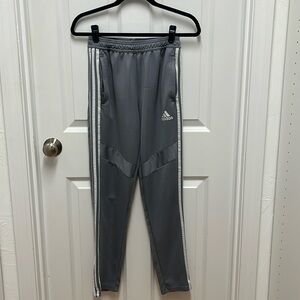 adidas Boys'‎ Tiro 19 Gray Training Pants - large